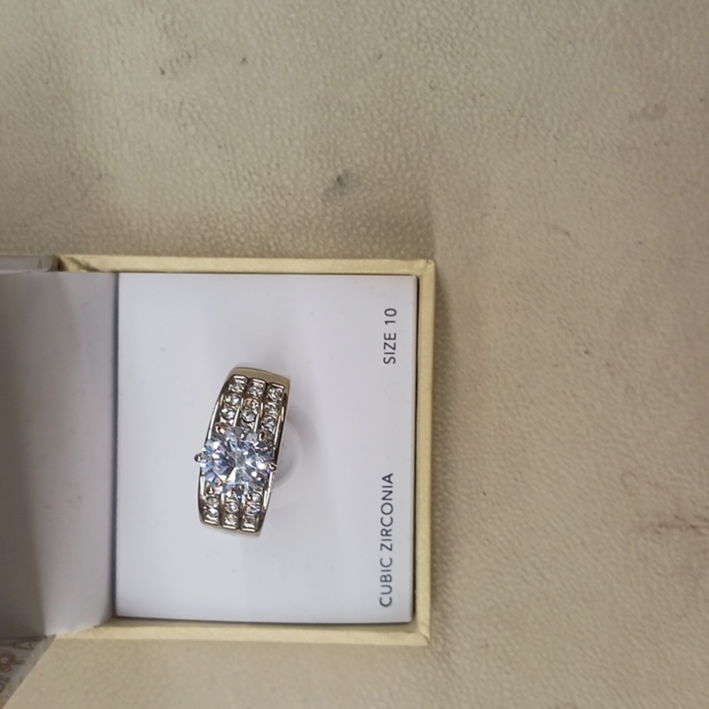 Silver Plated Ring - image 3